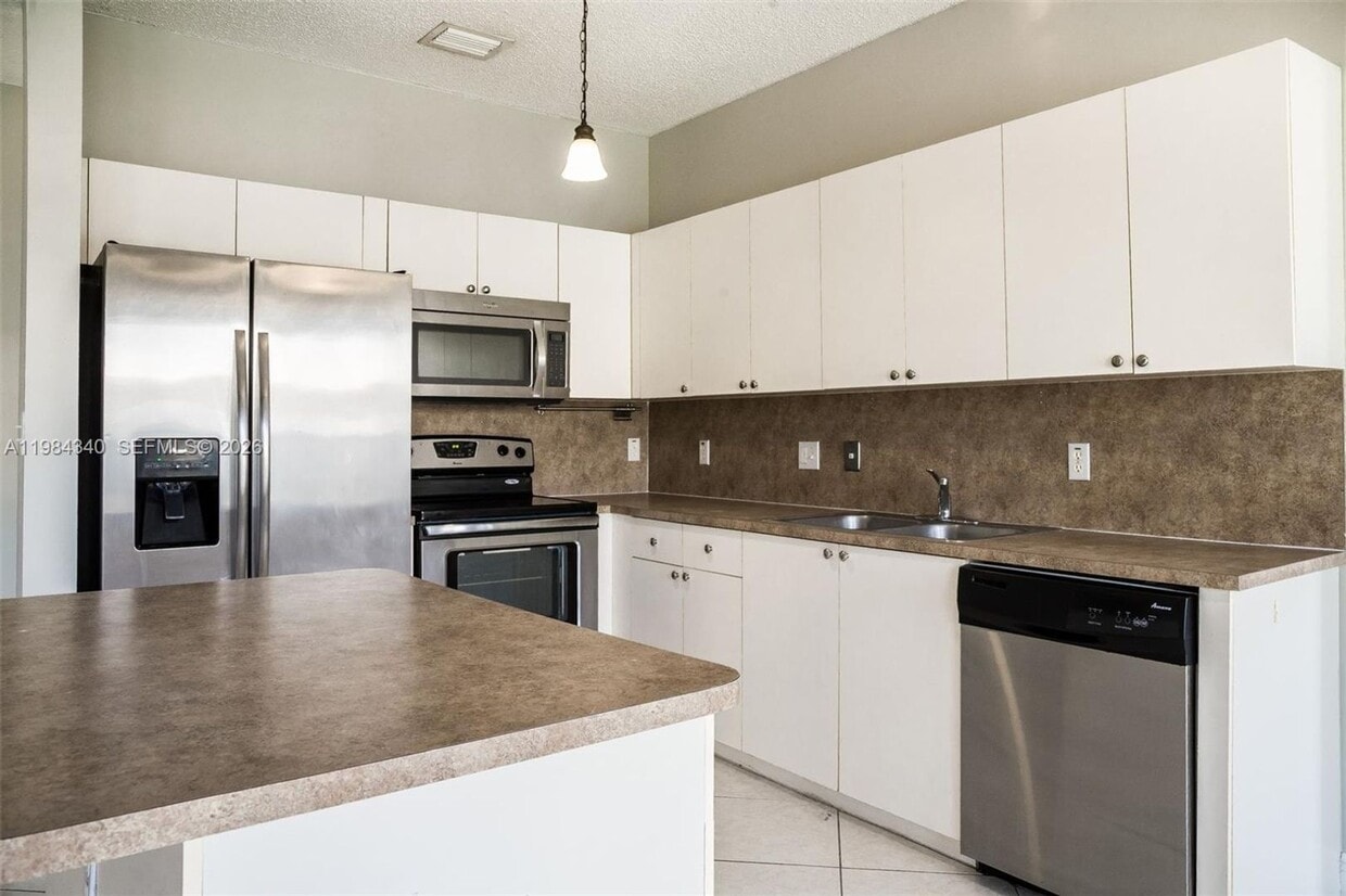 Photo - 13233 SW 203 Street, Miami, FL 33177