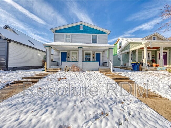 Photo - 1624 Yandes St House