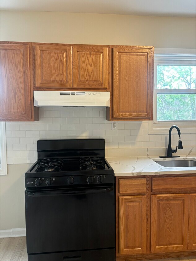 Foto principal - 660 S 12th St