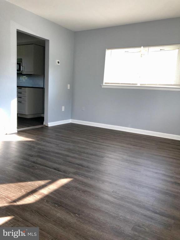 Foto del edificio - 45 Penn Ave