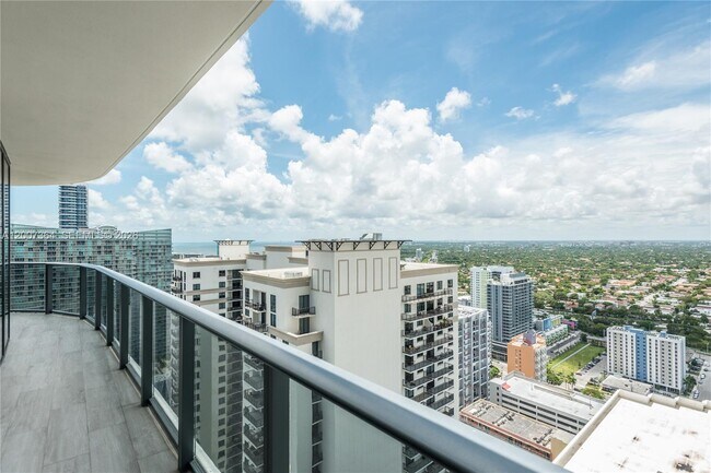 Foto del edificio - 55 SW 9th St