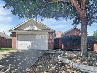 Building Photo - 1898 Barton Springs Dr