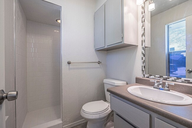 Photo - Corner-Lot 3Bedroom Charmer in Yukon with Fireplace & Enclosed Patio! House