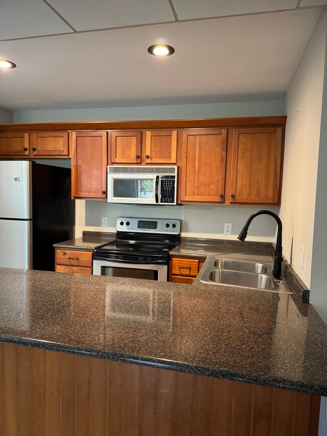 Foto del edificio - 6405 N Pinson Rd