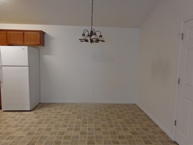 Building Photo - Beautiful Richfield Condominium