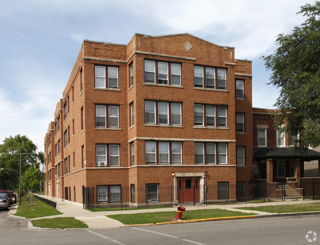 Foto del edificio - 4856-4858 W Washington Blvd