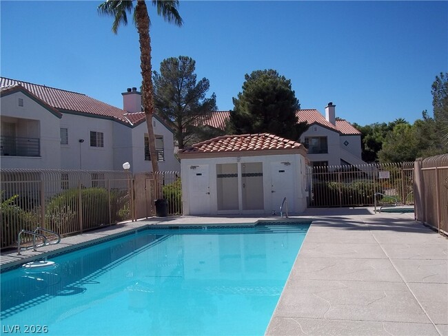 Foto del edificio - 3450 Erva St