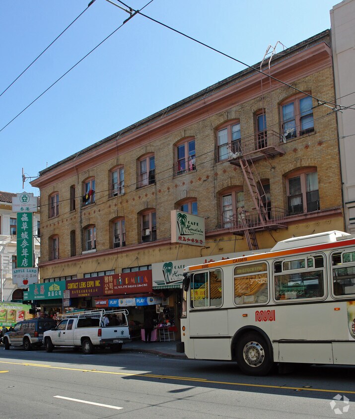 Building Photo - 850 Stockton St