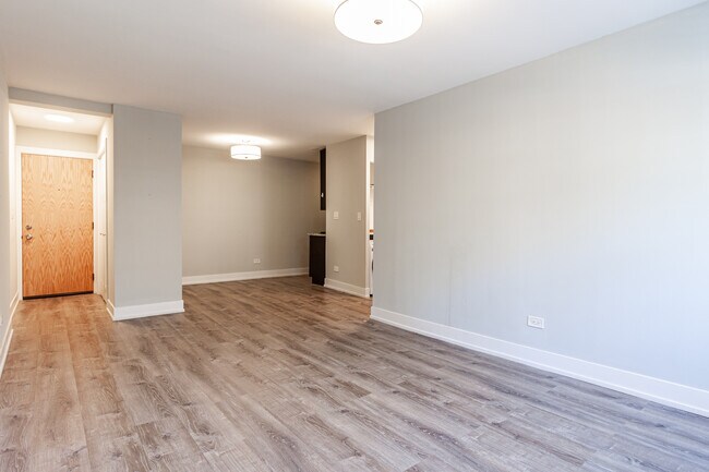 Foto del edificio - 504 W Barry Ave