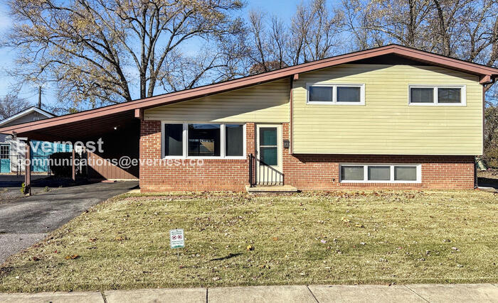 Foto principal - 123 Thomas Rd