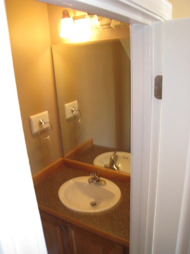 59 Carriage Ln Unit C, Destrehan, LA 70047 Apartments in Destrehan