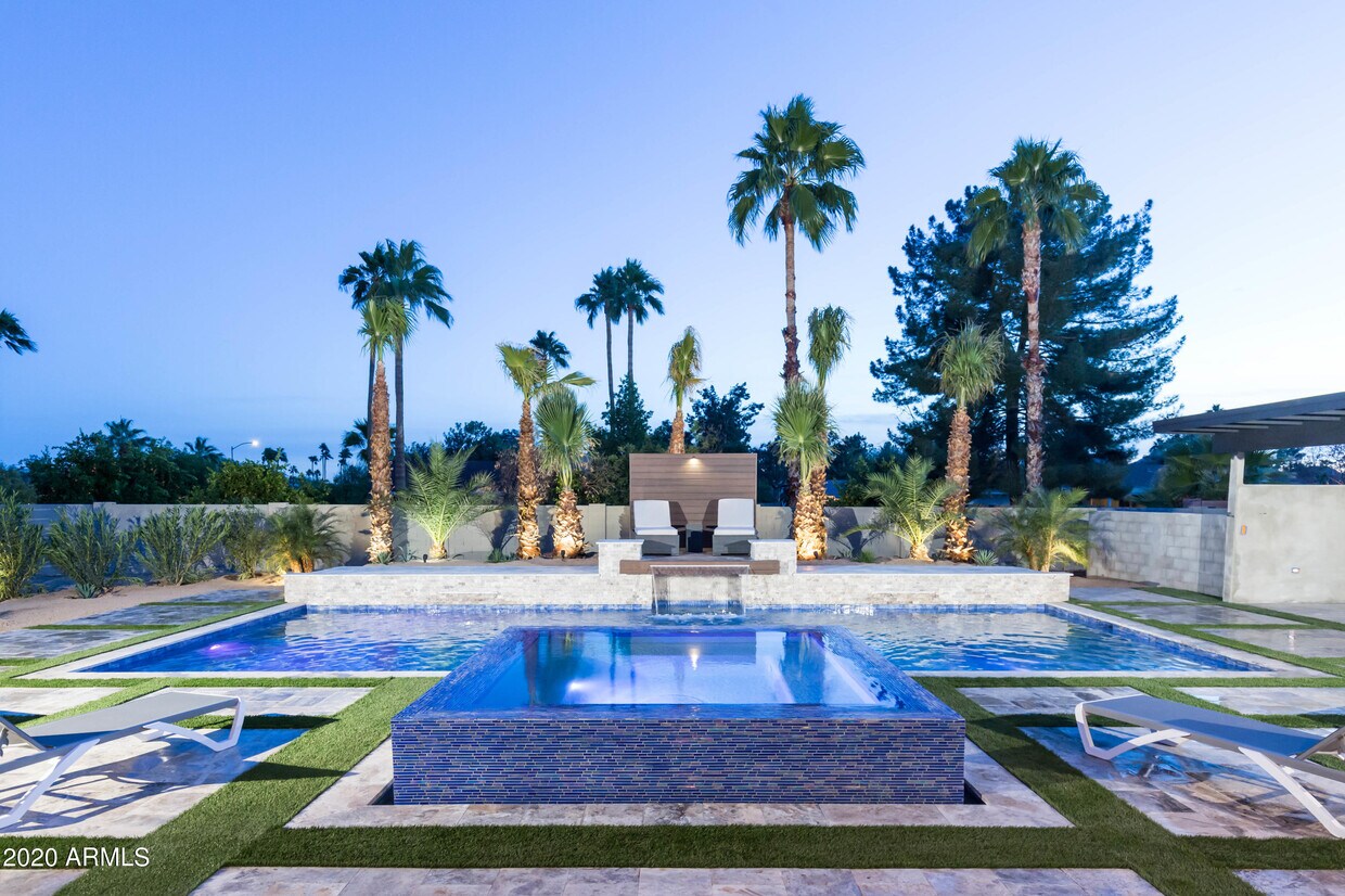 Foto principal - 6127 E Sweetwater Ave