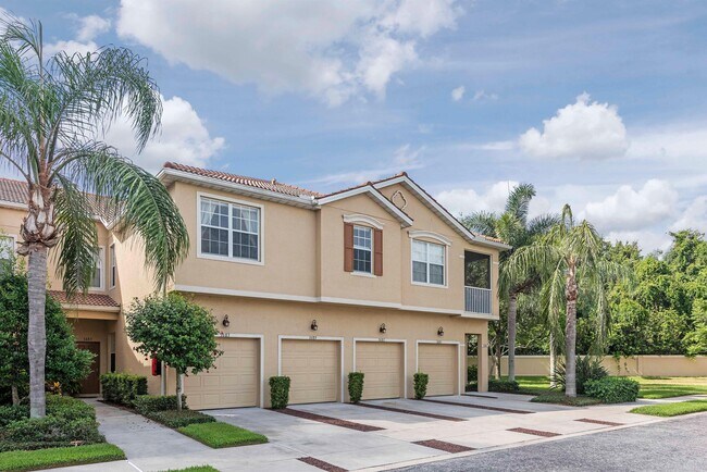 Building Photo - 3689 Parkridge Cir
