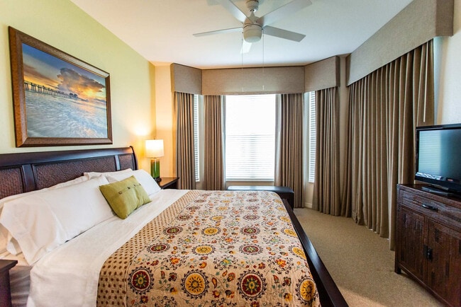 Foto del edificio - 8006 Lely Resort Blvd