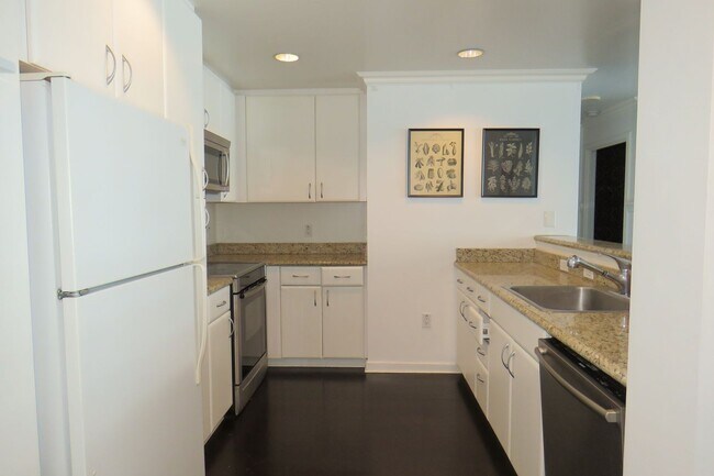 Foto del edificio - 2 bedroom at the BEACON