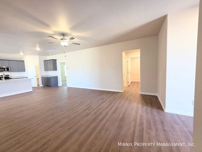 Foto del edificio - 1316 Hogback Wy