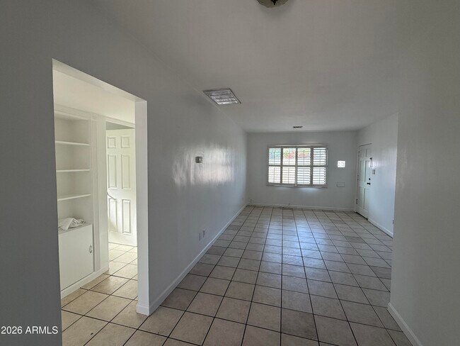 Foto del edificio - 1801 N 7th Ave