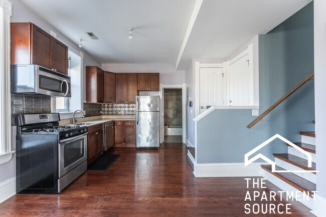 Foto del edificio - 1656 S Throop St