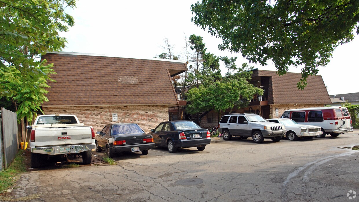 Foto principal - Garden Park Apartments
