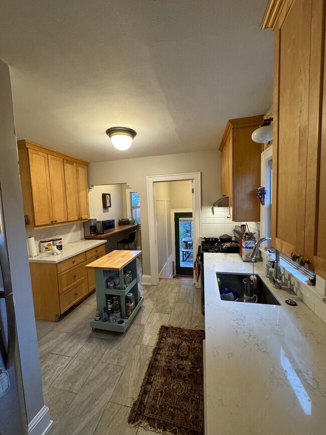 Foto del edificio - 2914 NE Knott St