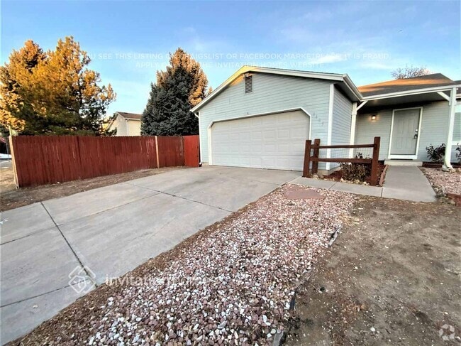 Building Photo - 8485 Prairie Clover Way