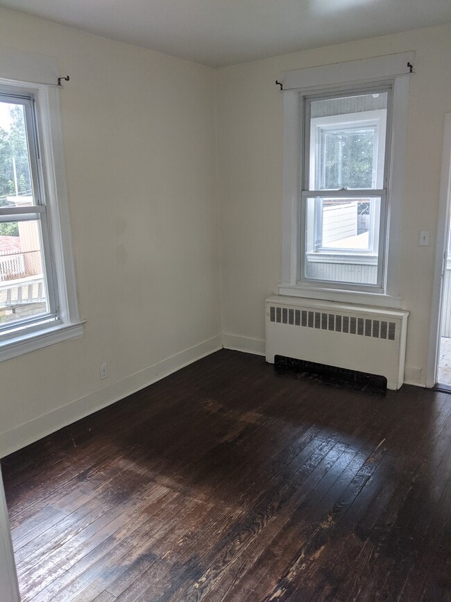 Building Photo - 125 Webster Ave