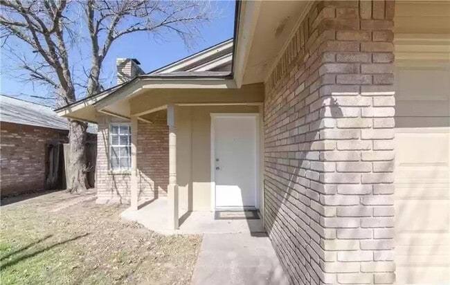 Building Photo - 2722 Daniel Boone Trl