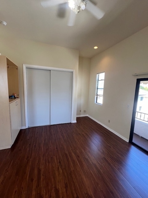 Building Photo - 5928 Woodman Ave