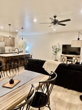 Building Photo - 4160 E 4160 S