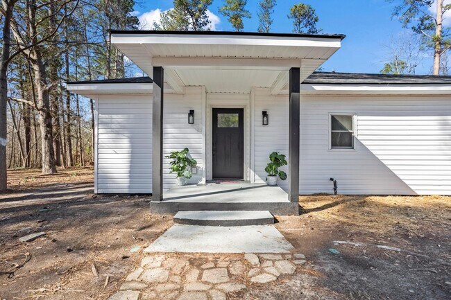 Foto del edificio - 4593 Windsor Spring Rd