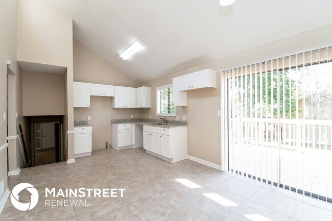 Building Photo - 2264 Rocklane Dr