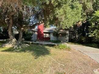 Building Photo - 1358 San Marino Ave