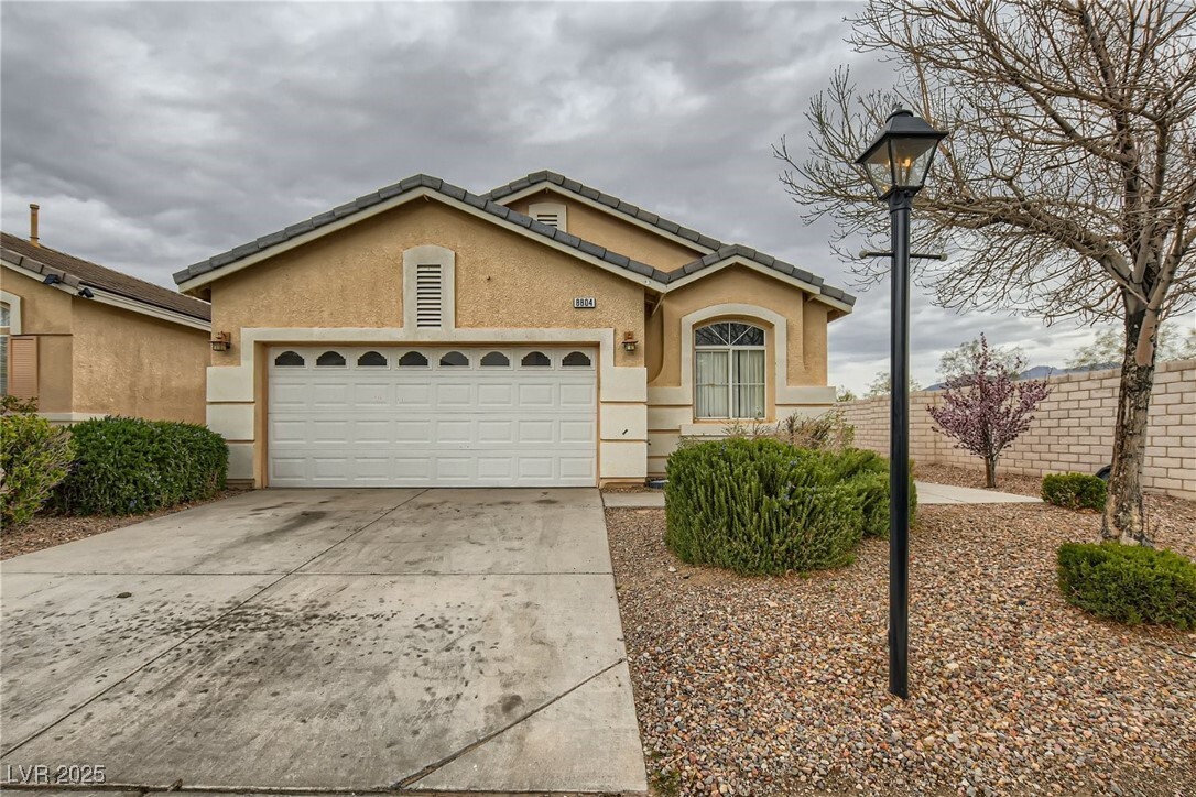 Foto principal - 8804 Crooked Shell Ave