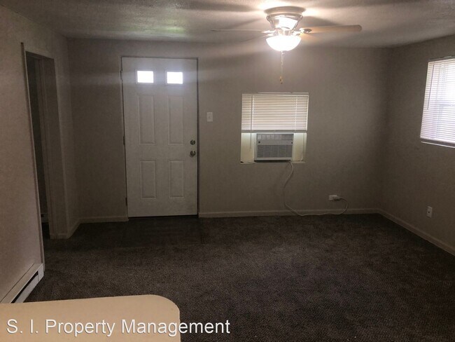 Building Photo - 2 br, 1 bath House - 524 N. Bush Ave.