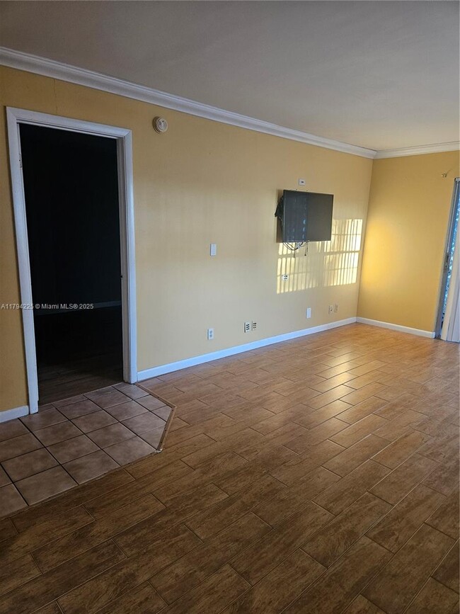 Foto del edificio - 4125 NW 88th Ave