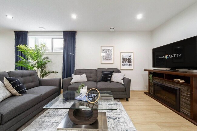 Photo du bâtiment - 9539-9150 150 St NW