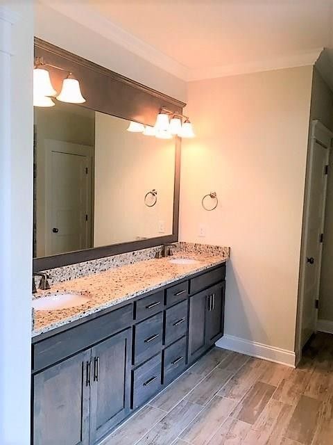 Foto del edificio - 7824 Hemlock St