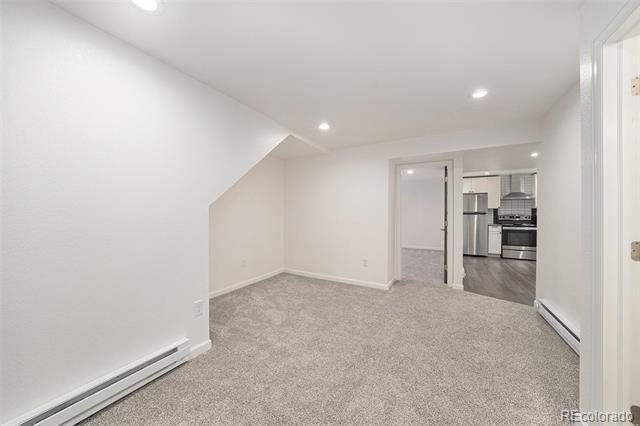 Foto del edificio - 1254 Monarch Dr