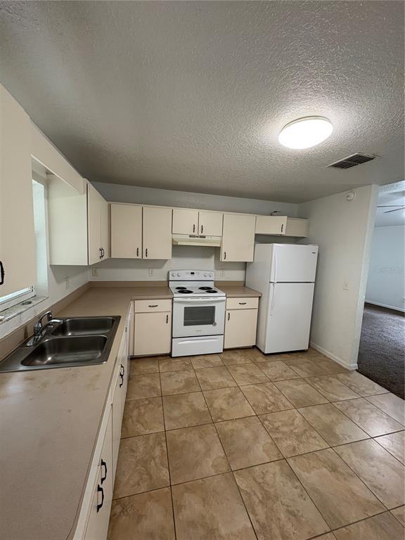 Foto del edificio - 53 Hemlock Radial Loop