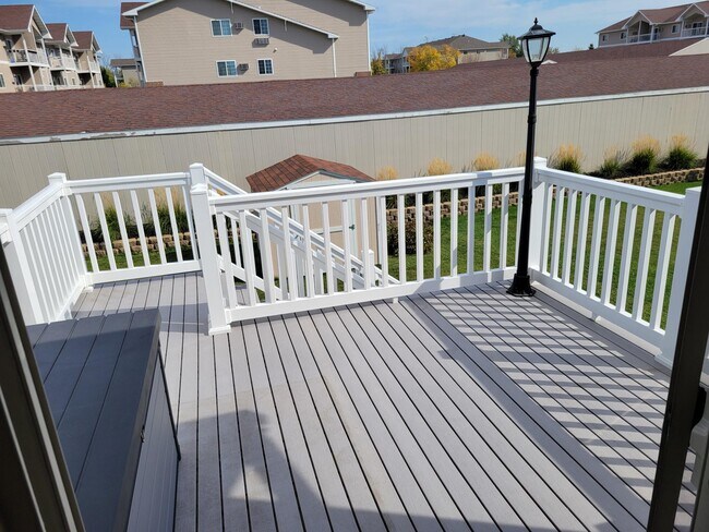 Foto del edificio - 3533 Eagle Run Ln