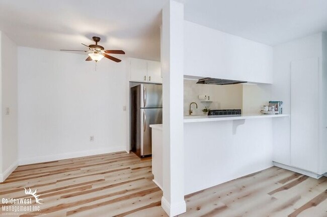 Building Photo - Bright and Spacious 2Bdm, 2Ba Condo in the...