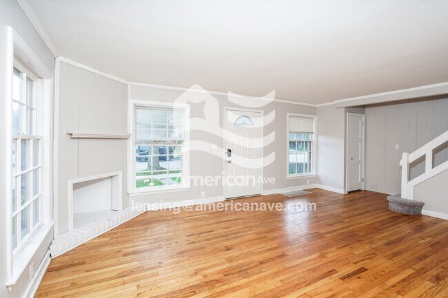 Foto del edificio - 2408 Webster St