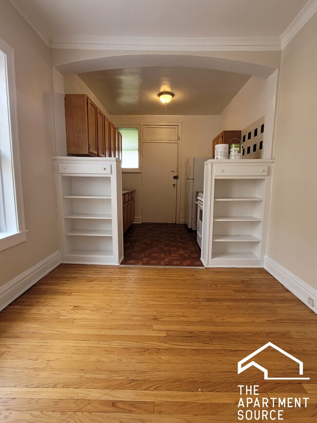 Foto del edificio - 4931 N Whipple St