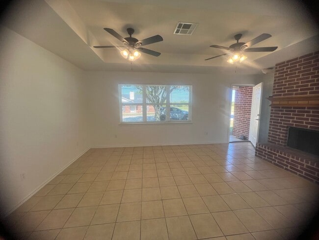 Building Photo - China Spring ISD Duplex