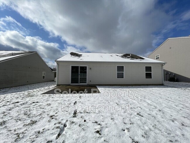 Building Photo - 2210 Morgan Creek Dr