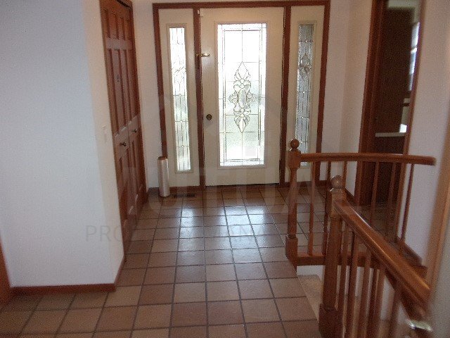 Foto del edificio - 35629 Tall Pine Road, Farmington, MI 48335...