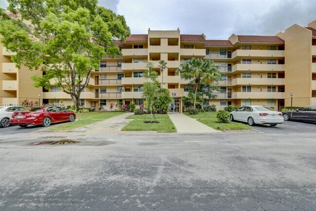 Building Photo - 3801 Environ Blvd