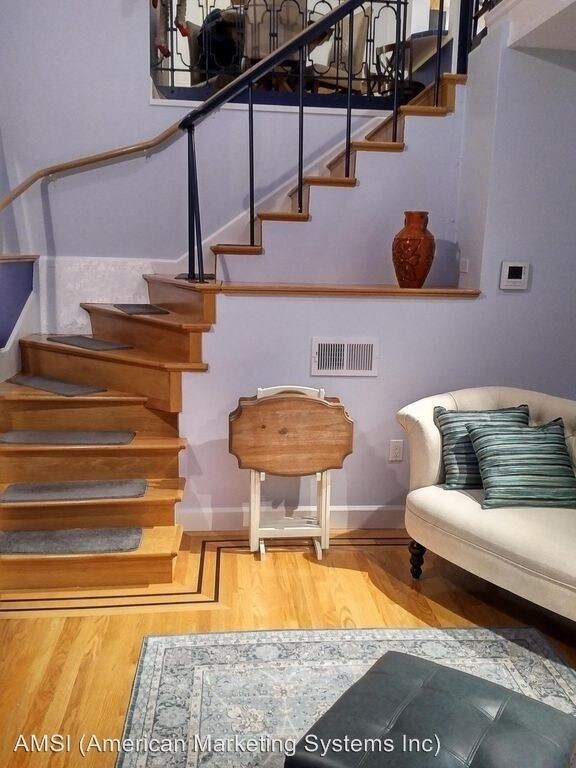 Foto del edificio - 2 br, 1 bath House - 2372 Vallejo Street
