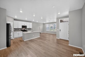 Building Photo - 745 N Tempe St