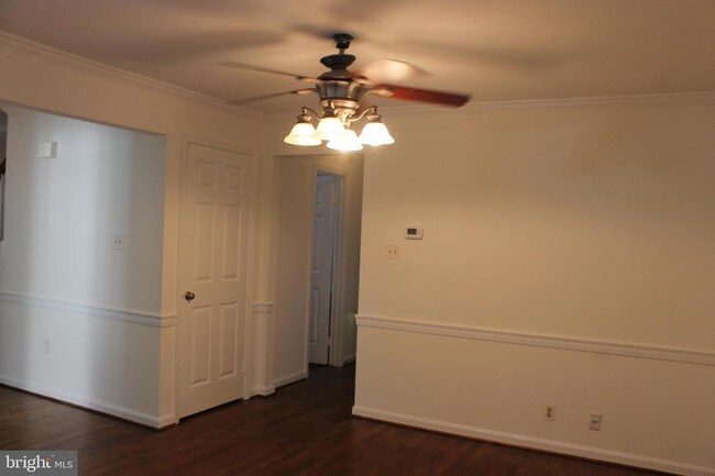 Building Photo - 15265 Hyacinth Pl